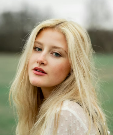 Amanda K.
